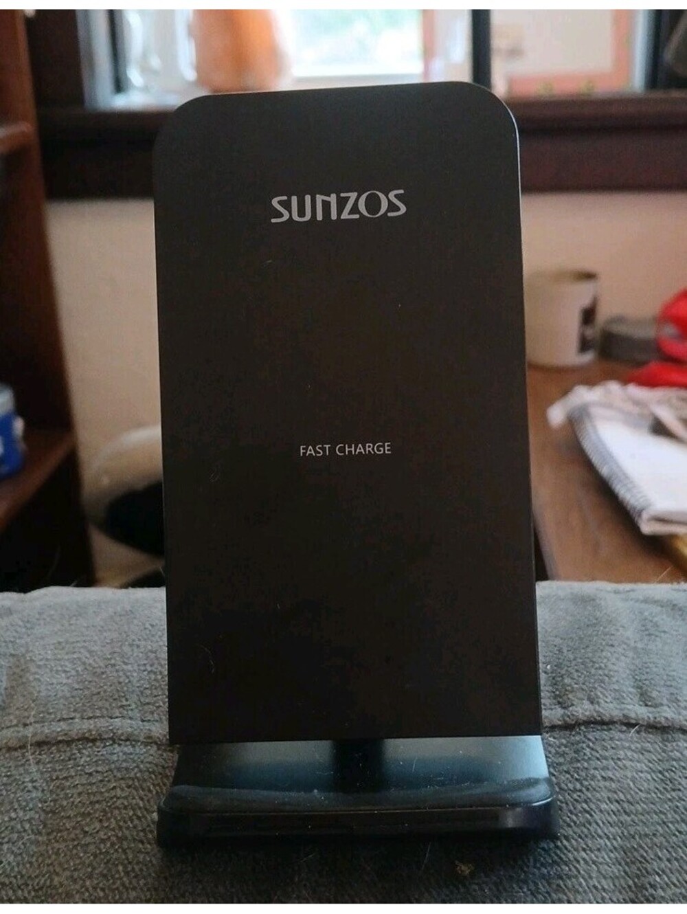 Sunzos Wireless Fast Cellphone Charger